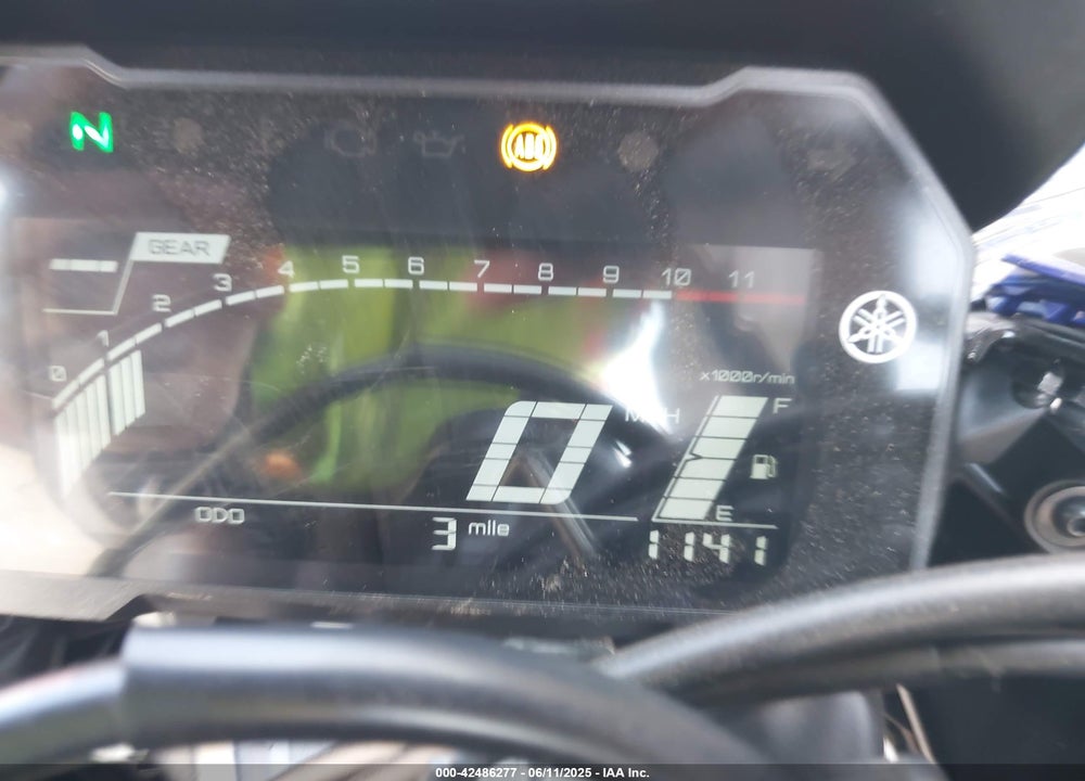 2025 YAMAHA YZFR7 VIN: JYARM38Y4SA003676