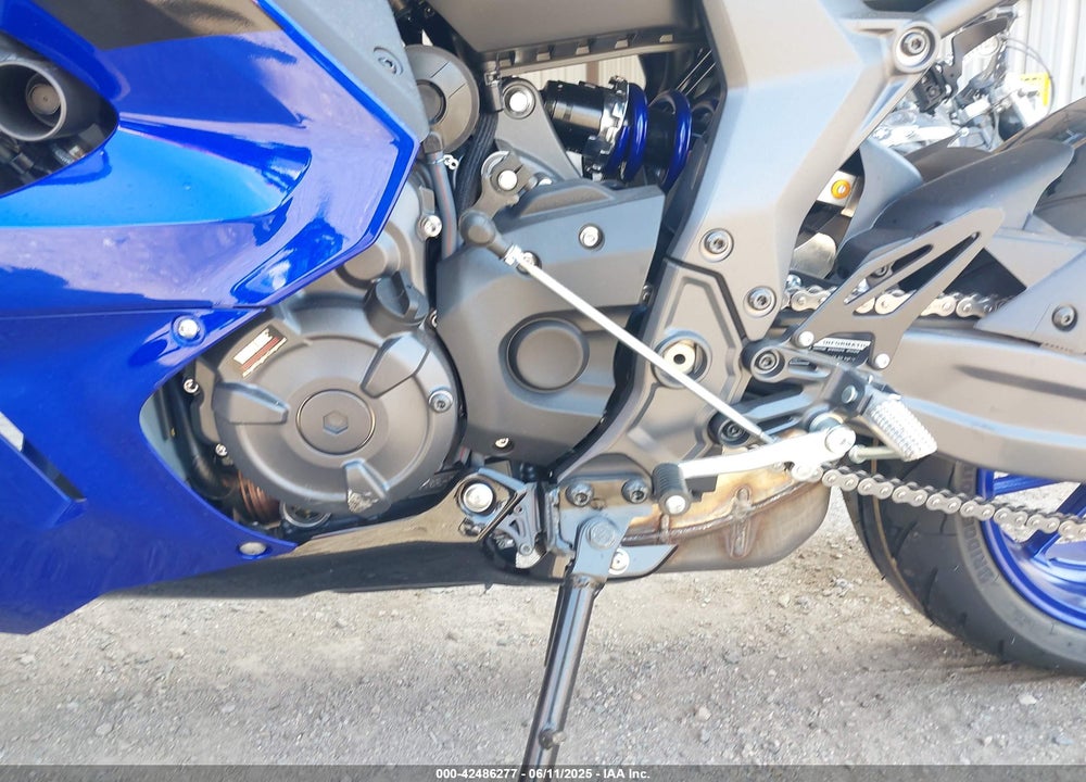 2025 YAMAHA YZFR7 VIN: JYARM38Y4SA003676