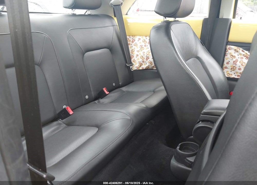 2008 VOLKSWAGEN NEW BEETLE VIN: 3VWRG31CX8M514764