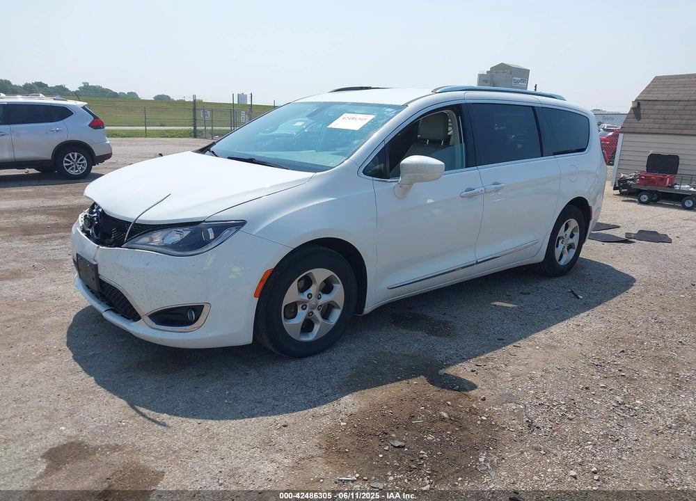 2017 CHRYSLER PACIFICA VIN: 2C4RC1EG1HR536662