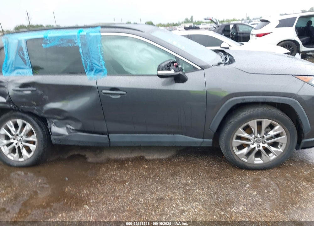 2021 TOYOTA RAV4 VIN: 2T3C1RFV9MW147985