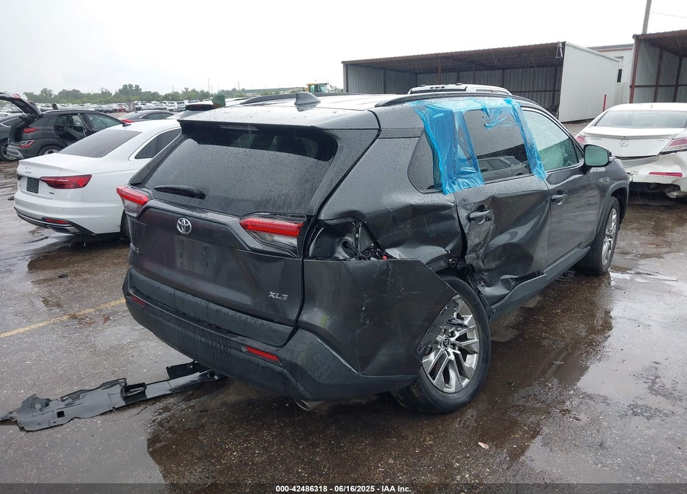 2021 TOYOTA RAV4 VIN: 2T3C1RFV9MW147985