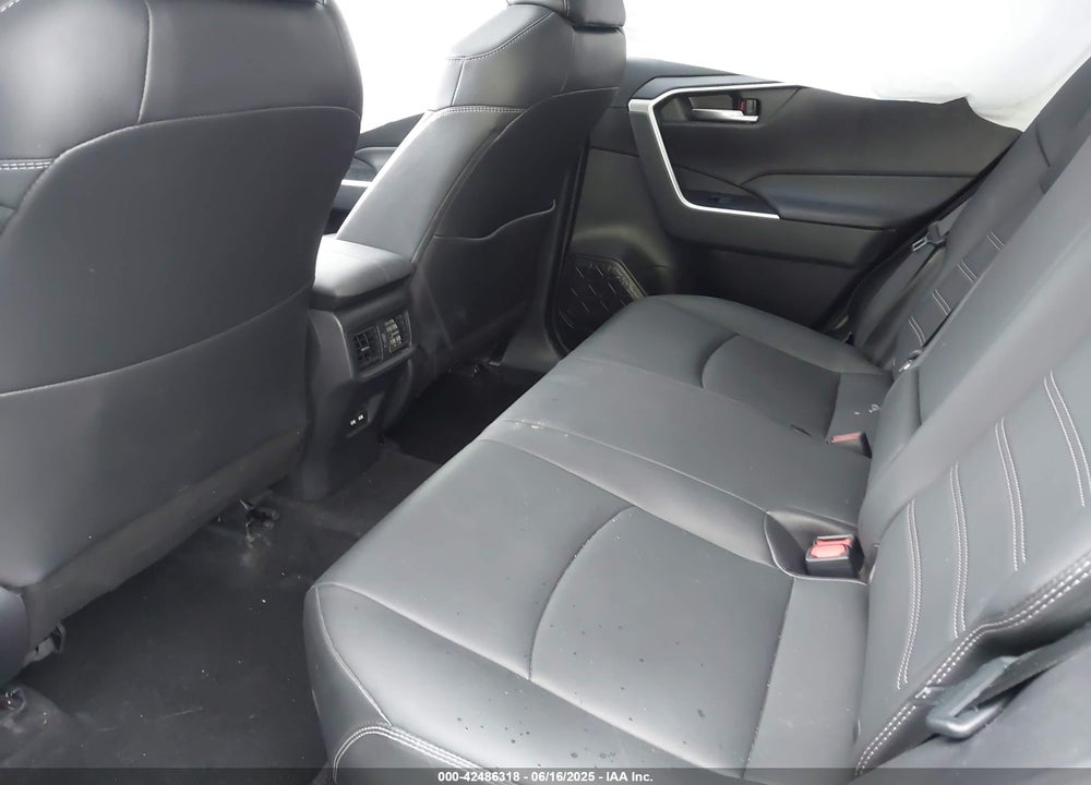 2021 TOYOTA RAV4 VIN: 2T3C1RFV9MW147985