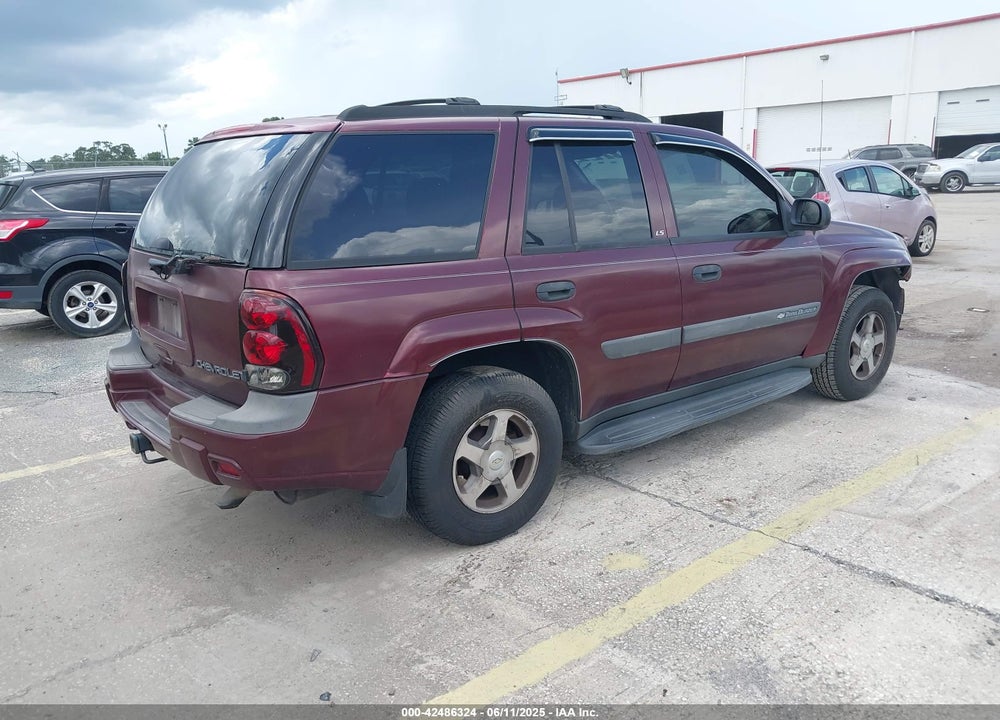 2004 CHEVROLET TRAILBLAZER LS VIN: 1GNDS13S342339187