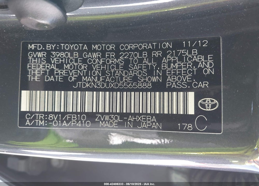 2013 TOYOTA PRIUS TWO VIN: JTDKN3DUXD5565888