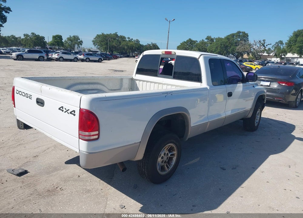 2000 DODGE DAKOTA SLT/SPORT VIN: 1B7GG22N8YS530697