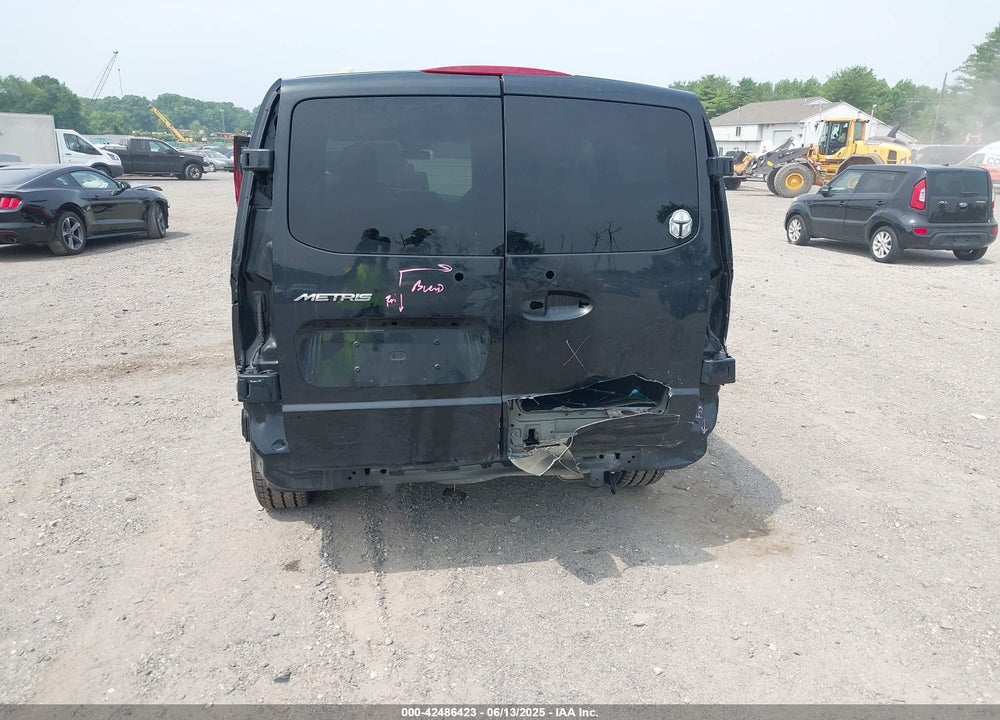 2018 MERCEDES-BENZ METRIS VIN: WD4PG2EE0J3460906