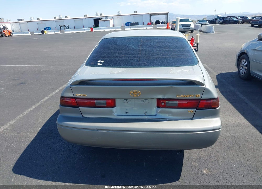 1999 TOYOTA CAMRY LE V6 VIN: JT2BF28K8X0194806