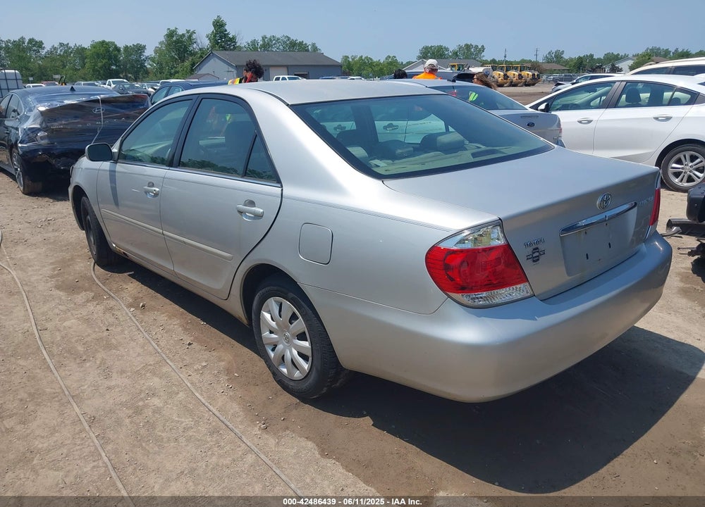 2005 TOYOTA CAMRY LE VIN: 4T1BE32K95U563280