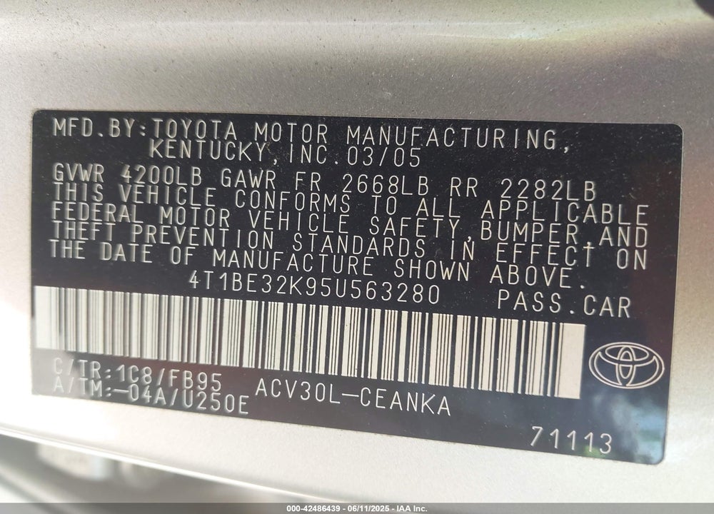 2005 TOYOTA CAMRY LE VIN: 4T1BE32K95U563280