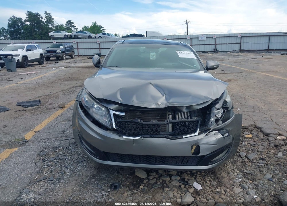 2013 KIA OPTIMA VIN: 5XXGR4A64DG128017