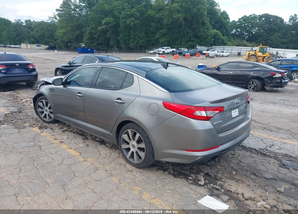 2013 KIA OPTIMA VIN: 5XXGR4A64DG128017