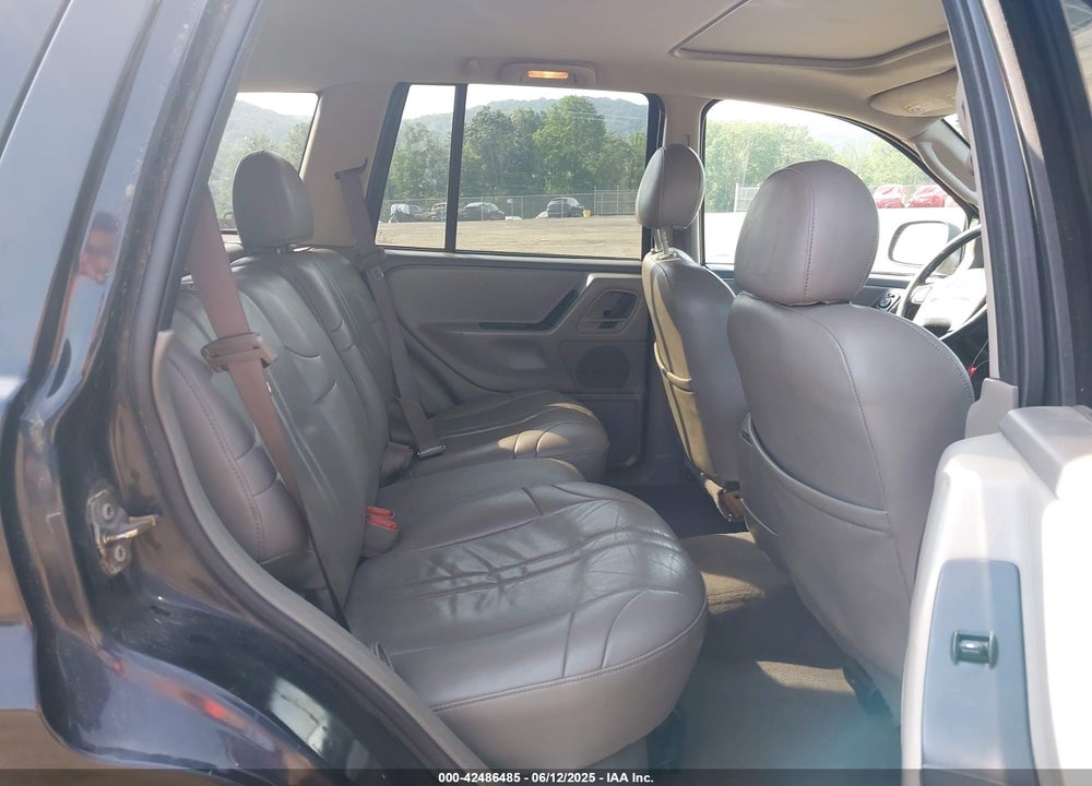 2004 JEEP GRAND CHEROKEE VIN: 1J4GW48S44C182133