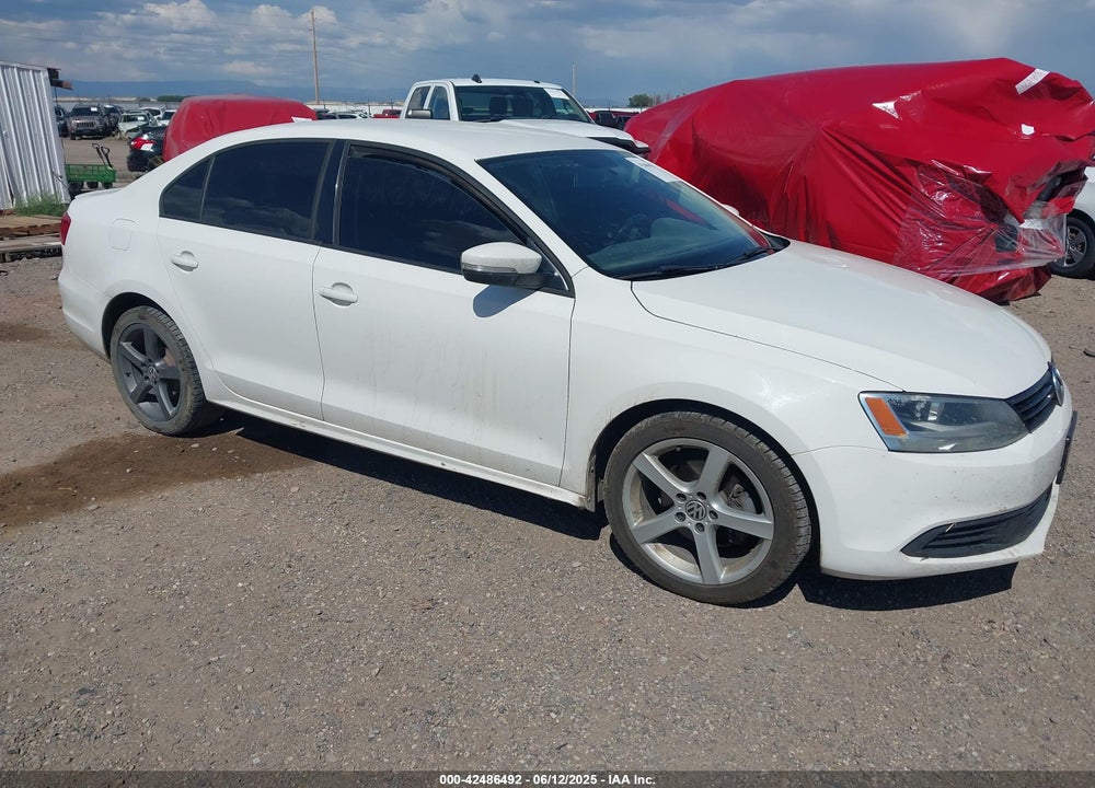 2012 VOLKSWAGEN JETTA 2.5L SE VIN: 3VWDP7AJ0CM064101