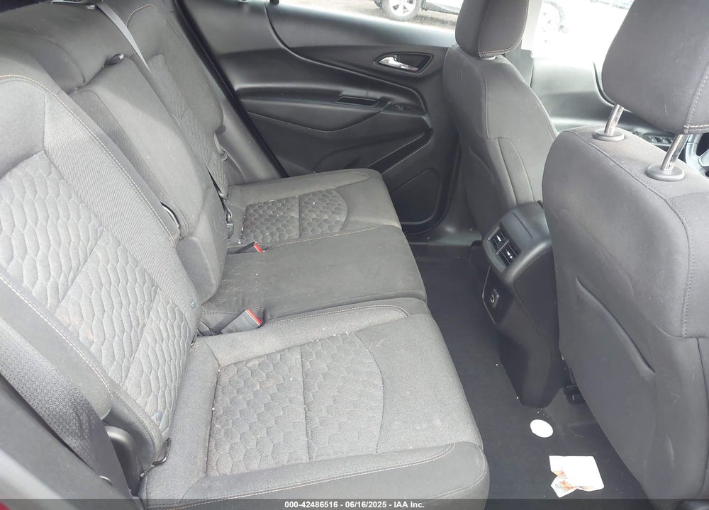 2019 CHEVROLET EQUINOX LT VIN: 2GNAXUEVXK6173568