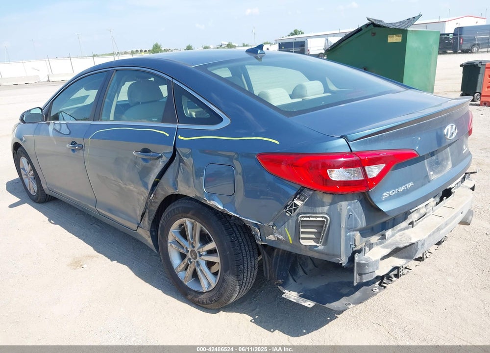 2017 HYUNDAI SONATA VIN: 5NPE24AF2HH529376