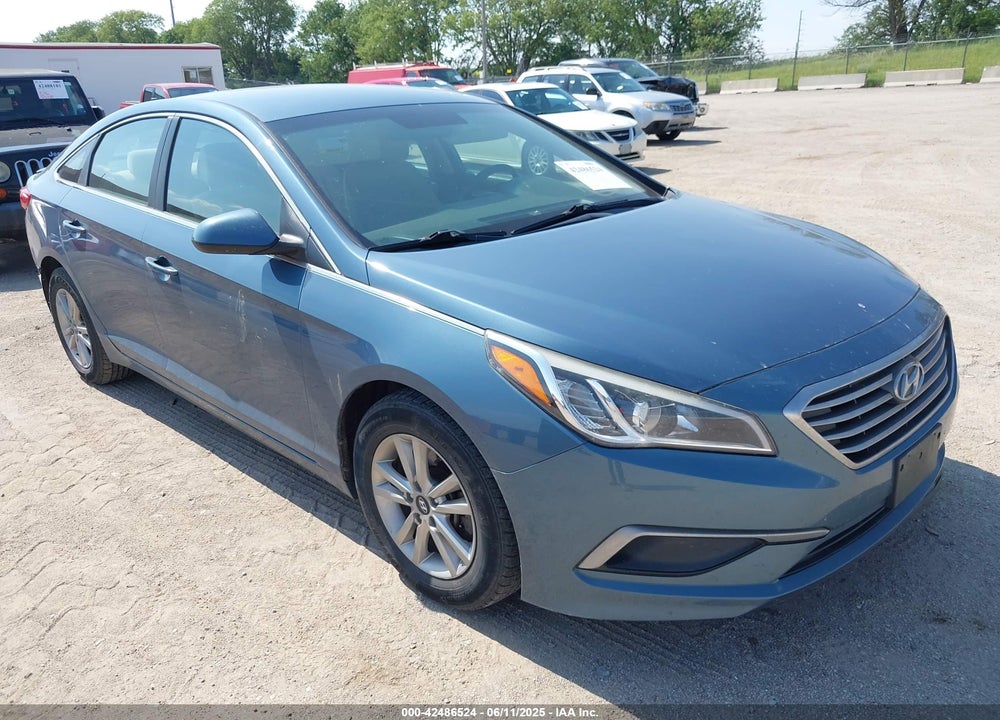 2017 HYUNDAI SONATA VIN: 5NPE24AF2HH529376
