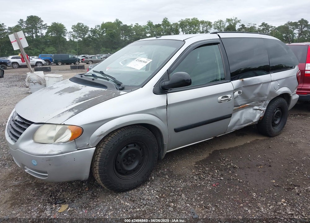 2007 CHRYSLER TOWN & COUNTRY VIN: 1A4GJ45R47B114795