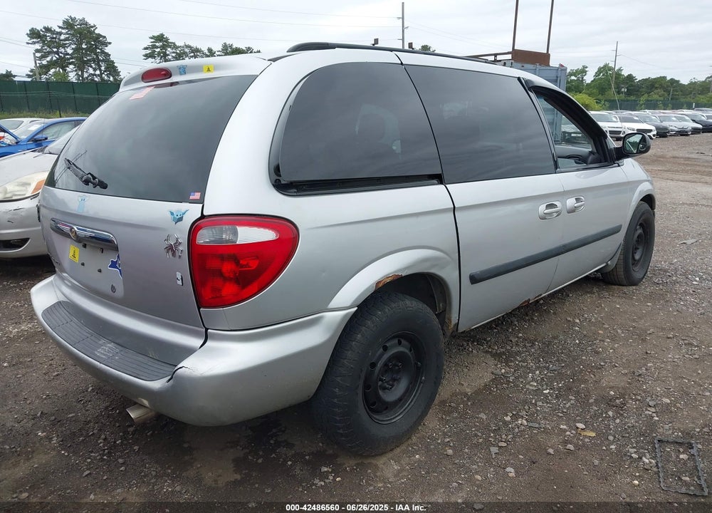 2007 CHRYSLER TOWN & COUNTRY VIN: 1A4GJ45R47B114795