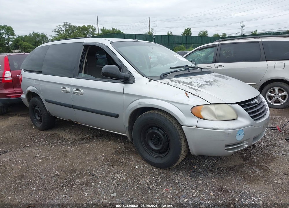 2007 CHRYSLER TOWN & COUNTRY VIN: 1A4GJ45R47B114795