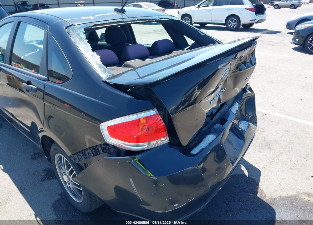 2011 FORD FOCUS SE VIN: 1FAHP3FN6BW161400