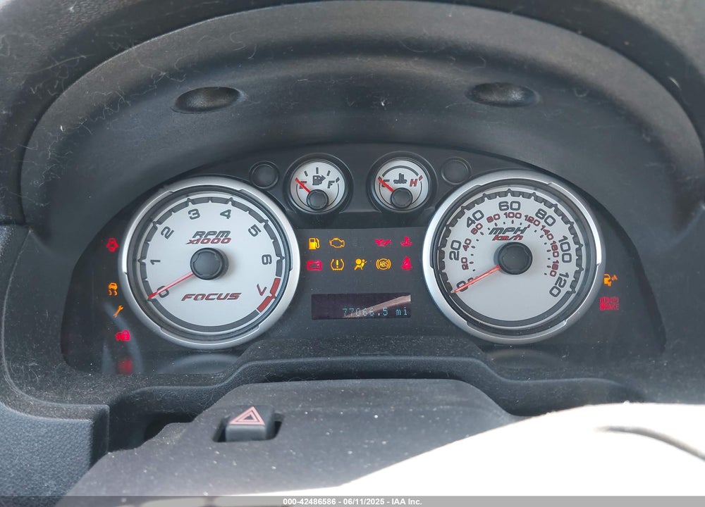 2011 FORD FOCUS SE VIN: 1FAHP3FN6BW161400