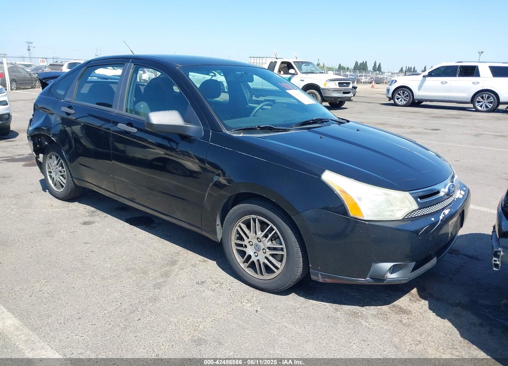 2011 FORD FOCUS SE VIN: 1FAHP3FN6BW161400