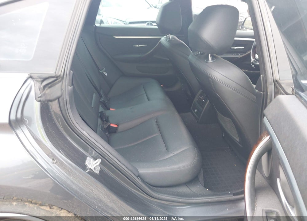 2017 BMW 4 SERIES VIN: WBA4F7C5XHG785983