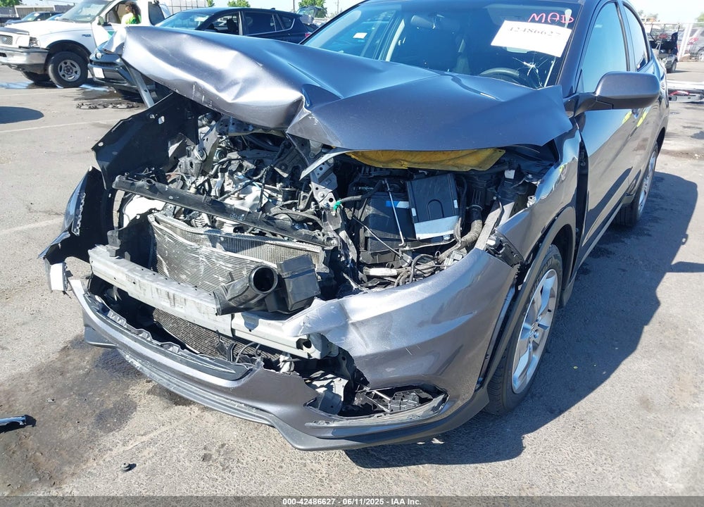 2021 HONDA HR-V VIN: 3CZRU5H34MM723922