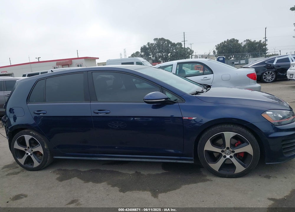 2015 VOLKSWAGEN GOLF GTI 2.0T AUTOBAHN 4-DOOR VIN: 3VW4T7AU3FM071179