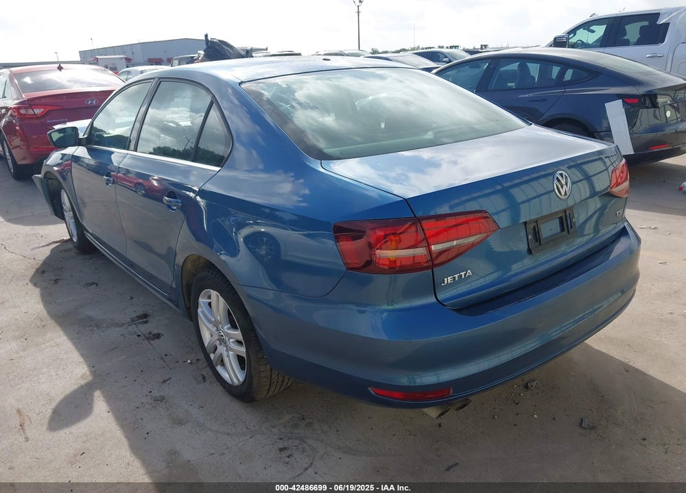 2017 VOLKSWAGEN JETTA VIN: 3VW2B7AJ7HM363808