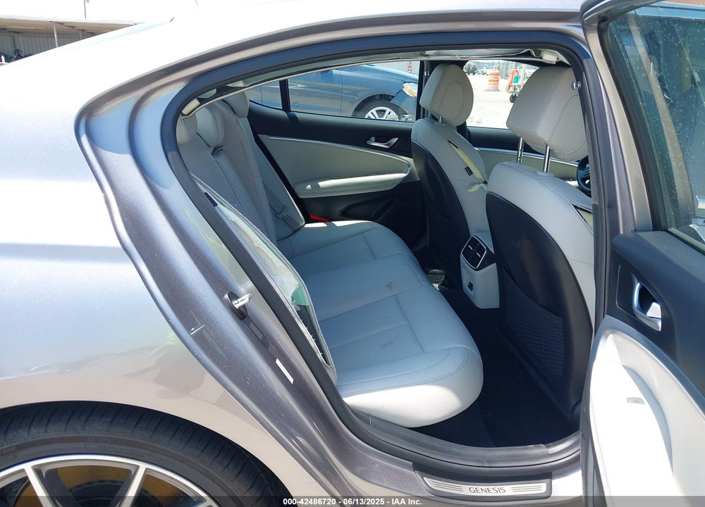 2024 GENESIS G70 VIN: KMTG34SC0RU139993