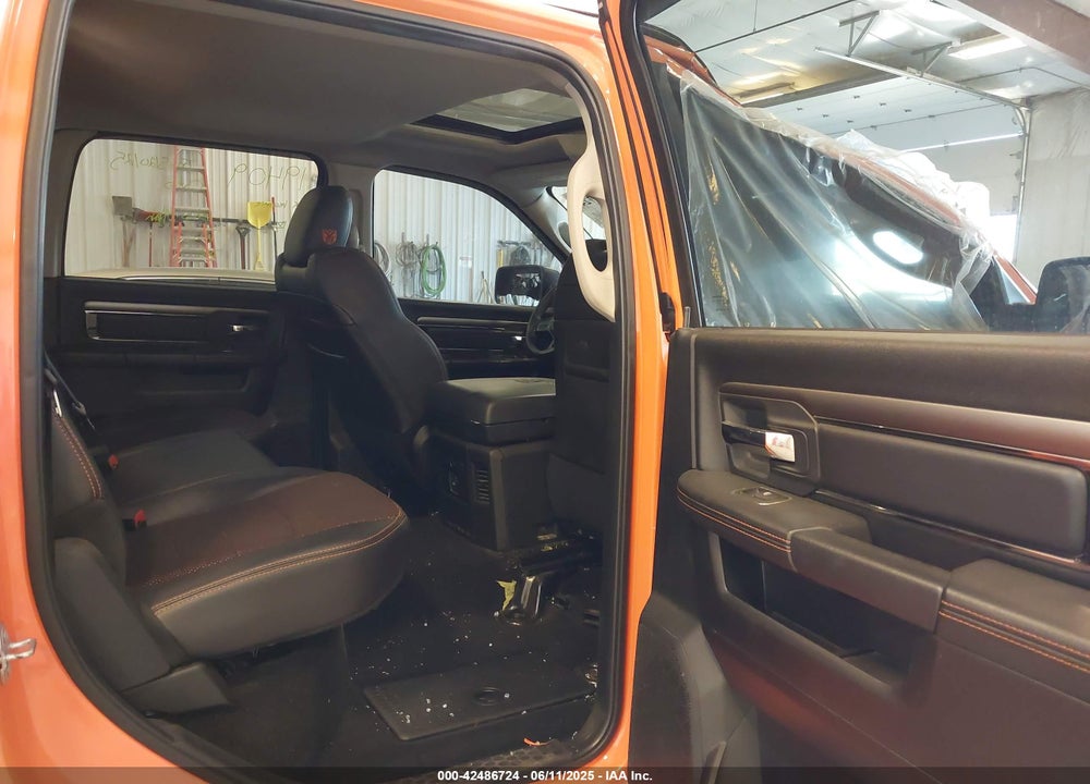 2015 RAM 1500 VIN: 1C6RR7MTXFS701529