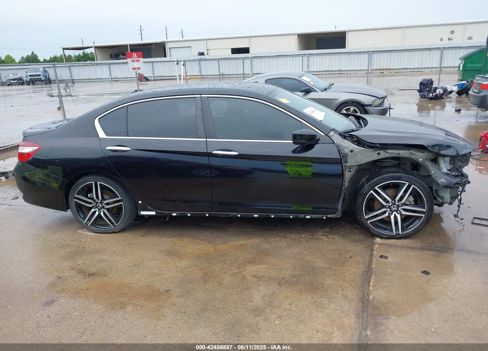 2016 HONDA ACCORD VIN: 1HGCR2F5XGA082813