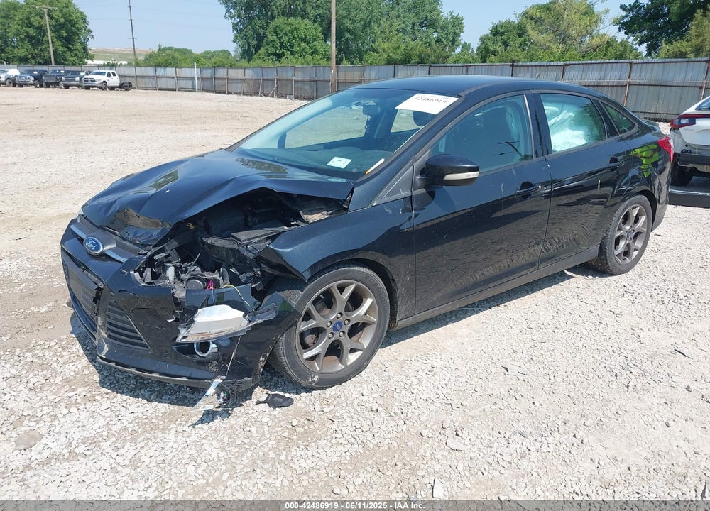 2014 FORD FOCUS VIN: 1FADP3F24EL229056