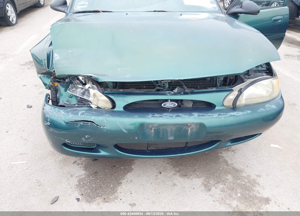 1999 FORD ESCORT VIN: 1FAFP10P1XW230023
