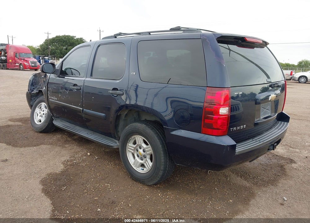 2008 CHEVROLET TAHOE VIN: 1GNFC13C78R132796