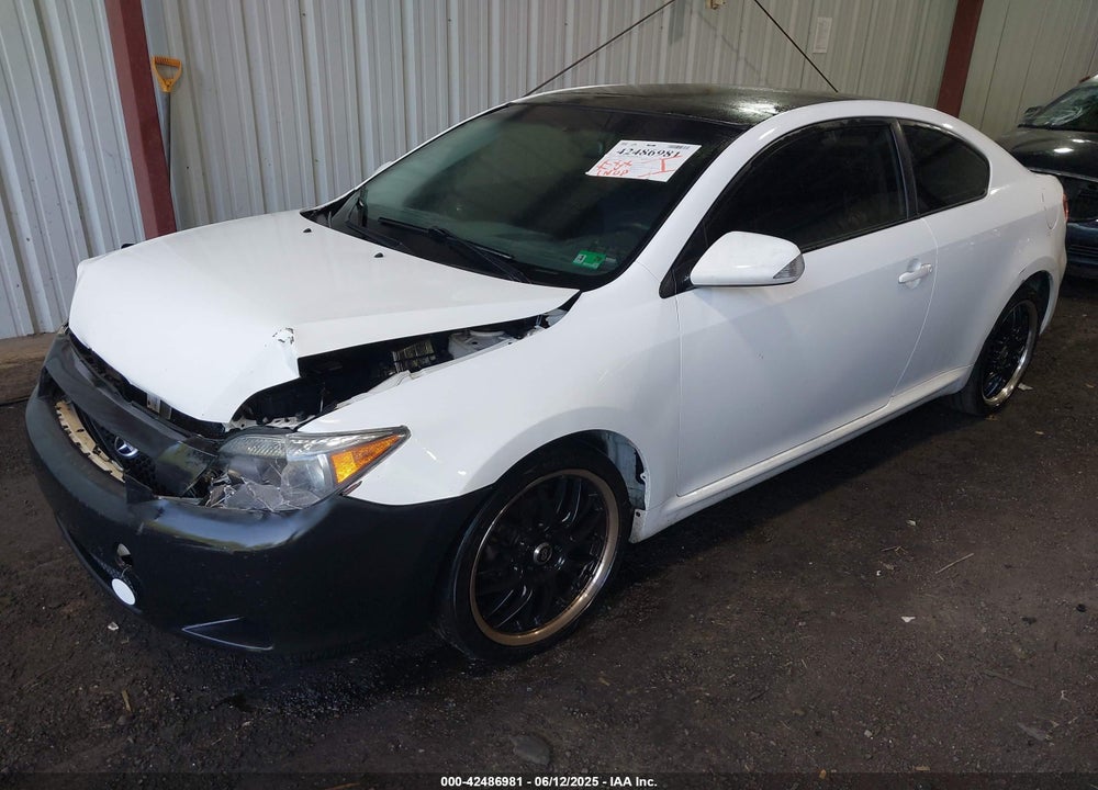 2006 TOYOTA SCION TC VIN: JTKDE177X60112706
