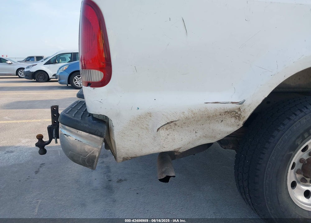 2001 FORD F-350 LARIAT/XL/XLT VIN: 3FTSW30F91MA12630