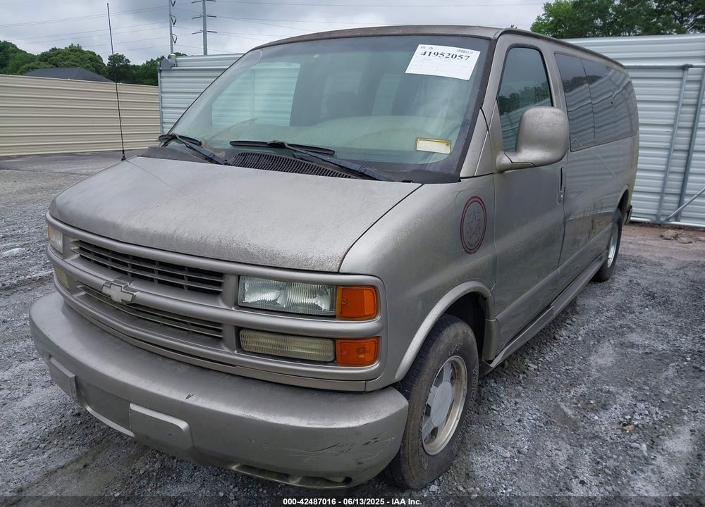 2001 CHEVROLET EXPRESS LT VIN: 1GNFG65R511224707