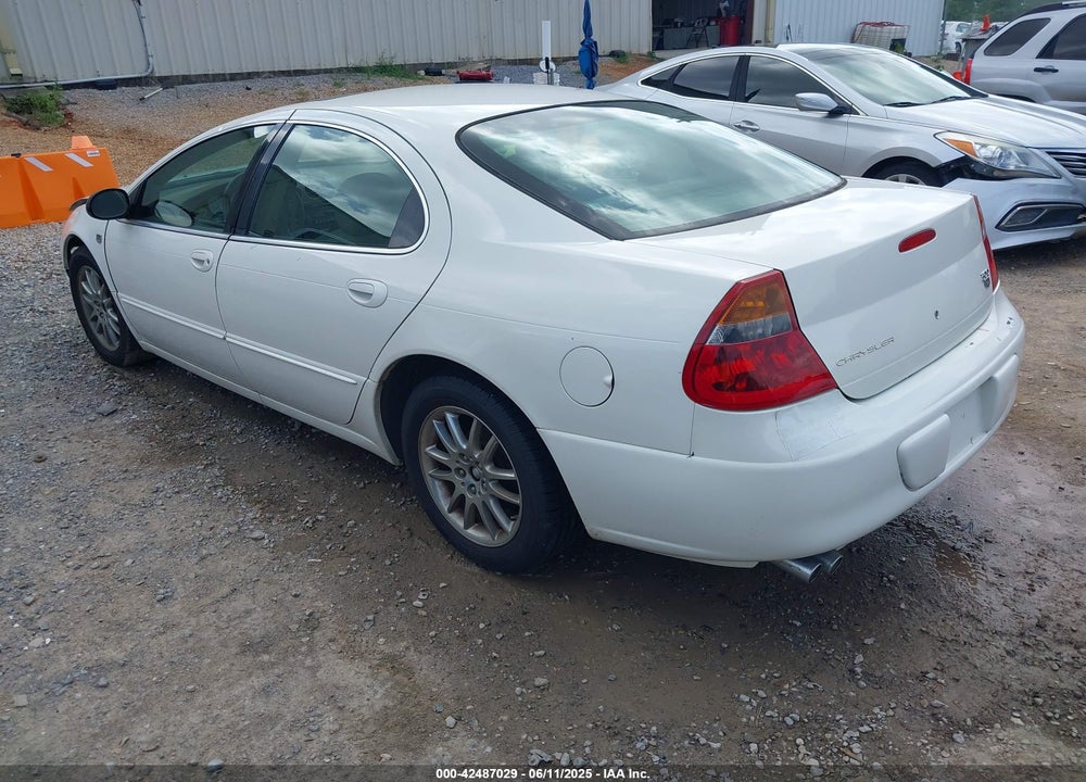 2002 CHRYSLER 300M VIN: 2C3HE66G92H305589