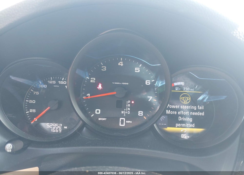 2018 PORSCHE MACAN VIN: WP1AA2A50JLB21679