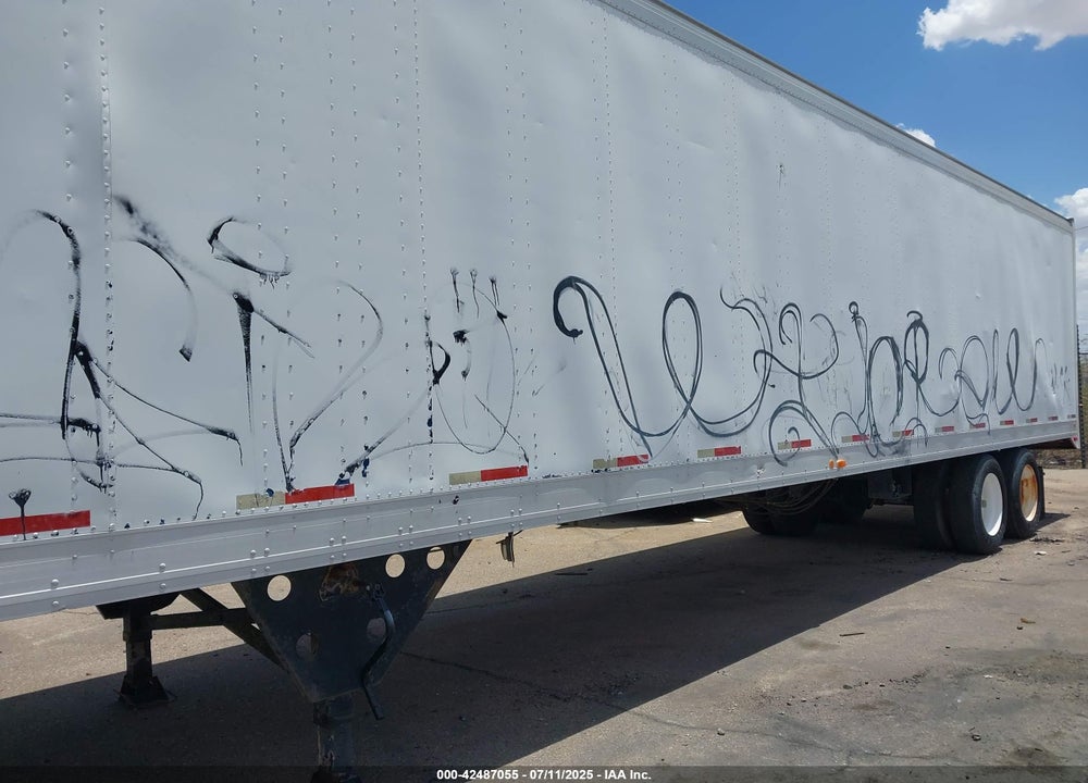 1993 UTILITY TRAILER MFG --- VIN: 1UYVS2486PC852603
