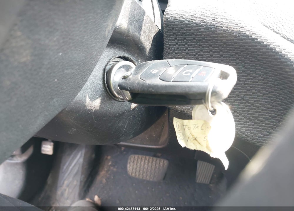 2019 CHEVROLET CRUZE VIN: 1G1BE5SM0K7142651
