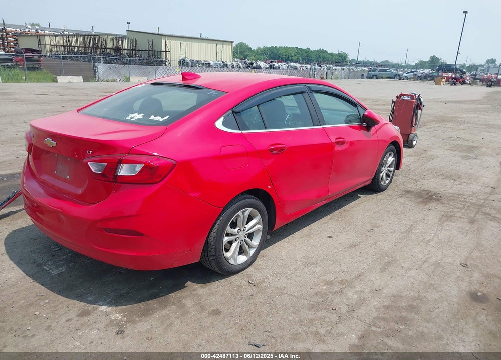 2019 CHEVROLET CRUZE VIN: 1G1BE5SM0K7142651