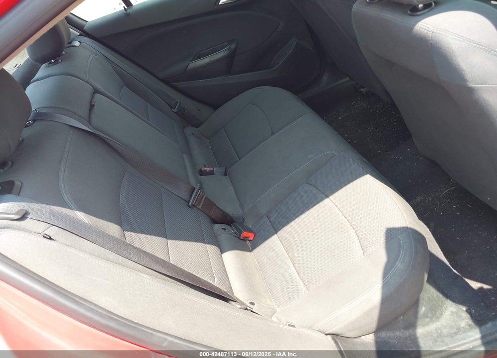 2019 CHEVROLET CRUZE VIN: 1G1BE5SM0K7142651