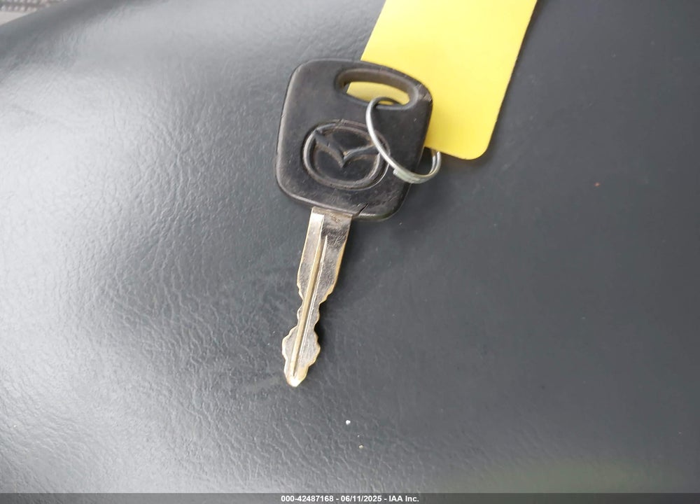 2004 MAZDA TRIBUTE LX V6 VIN: 4F2YZ04114KM22686