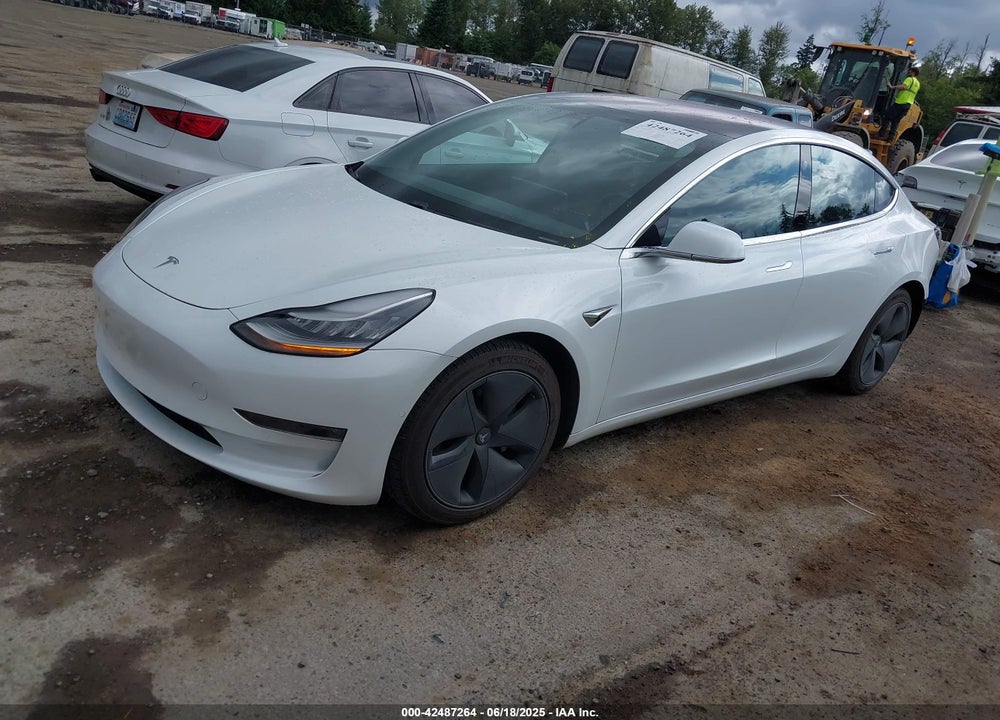 2018 TESLA MODEL 3 LONG RANGE/PERFORMANCE VIN: 5YJ3E1EB8JF131405