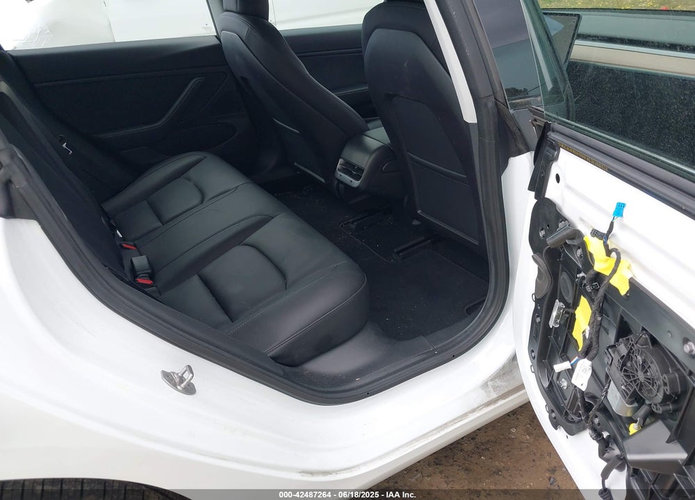 2018 TESLA MODEL 3 LONG RANGE/PERFORMANCE VIN: 5YJ3E1EB8JF131405