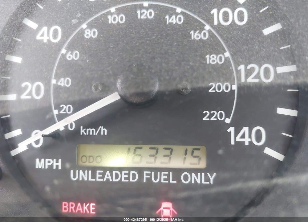 1999 TOYOTA CAMRY LE VIN: 4T1BG28K2XU873401